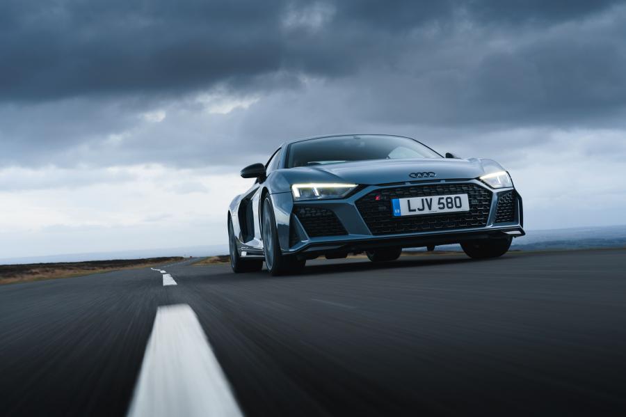  Audi R8 V10 Performance 2019 года  (UK) (фото 74 из 136)